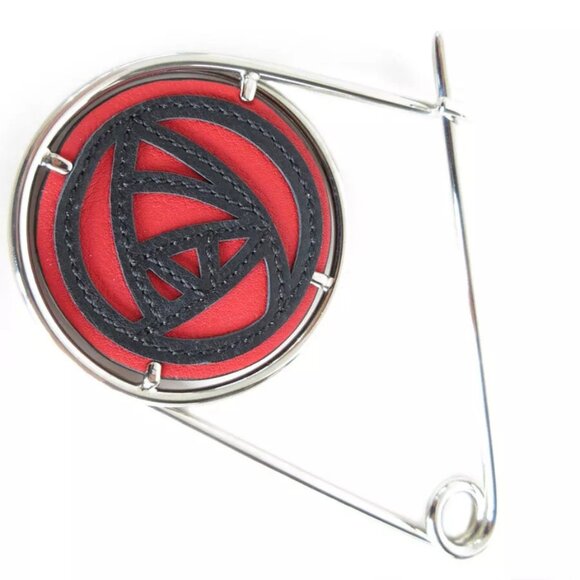 Auth LOEWE charm Silver/Red/Black metal/leather - Picture 1 of 8